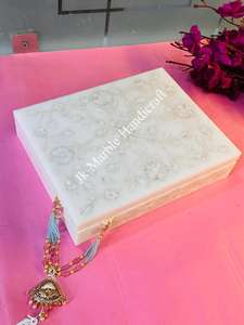 Caja de Joyería Rectangular Moderna Blanca de Lujo, Grabada y Personalizada, Hecha a Mano, al Mejor Precio al por Mayor - Product Image 6