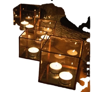 Portavelas de Cristal Moderno con Base de Espejo, Decoración para Bodas, Diseño Geométrico de San Valentín, Cilindro de Metal y Seda Hecho a Mano - Product Image 1