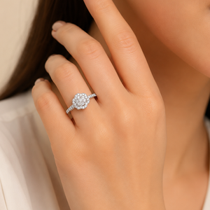 แหวนหมั้นเพชรแท้ทรงกลม 1/2 TCW สำหรับผู้หญิง |   เครื่องประดับทองคำขาว 14K ดีไซน์ลายดอกไม้ทรงรัศมี สำหรับงานปาร์ตี้ ของขวัญงานแต่งงาน - Product Image 3