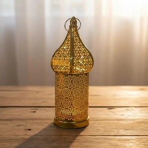 Farol Marroquí Dorado de Latón, Forma Elegante, Decoración para el Hogar, Duradero - Product Image 6