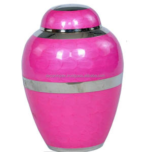 Urna de cremación de Metal de nueva llegada altamente decorativa tendencia superior hecha a mano fabricante indio compañero urnas Amplia gama - Product Image 4