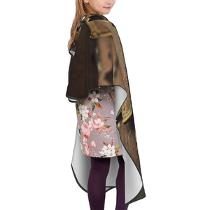 Cape de Coiffure pour Enfants Qualité Supérieure Usage Professionnel Légère Imperméable Tissu Vente en Gros Personnalisation de Marque 2026 - Product Image 2