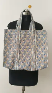 Traditional Gray Cotton <b>Tote</b> <b>Bag</b> with Floral Print Bohemian Style <b>Summer</b> Casual Zipper Shopping Handbag for Women - Product Image 5
