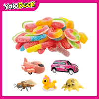 Yoloduck Groothandel Zure Gummy Candy 6 Mini Pakjes Speelgoedauto's Multi Fruit Halal Gummy Candy Groothandel Zure Halal Gummy Candy