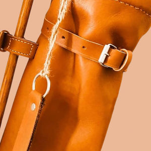 Sac de golf de luxe de la série Signature, fabriqué en cuir PU, de haute qualité, léger et de grande capacité - Product Image 2