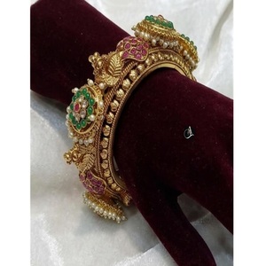 Charming <b>Gold</b> Plated <b>Bangle</b> Bracelets <b>Set</b> With Pearls And Zircon Stones For Women Wedding Party Jewelry Classic Style - Product Image 1