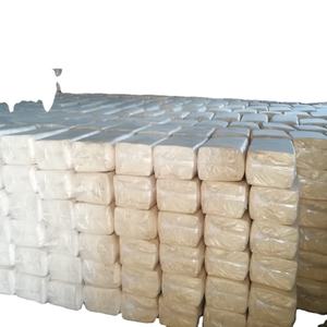 Cama de Briquetas de Nuez de Parma Premium |   Uso Agrícola y Hortícola de Alta Calidad para Todas las Estaciones |   Natural, Libre de Polvo, Alta Calidad - Product Image 2