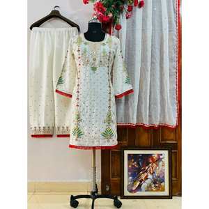 Belle fête porter haut et bas pour femmes avec ensemble Dupatta - Product Image 2