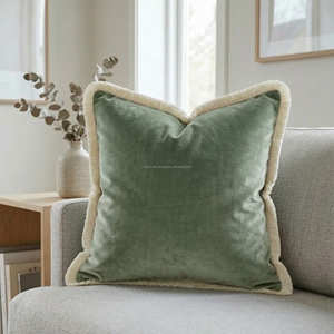 Housse de coussin en velours design vert olive, coussin décoratif d'appoint, décoration de luxe pour salon - Product Image 2