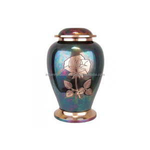 Urnes funéraires en métal pour adultes à la main Urnes funéraires en métal pour cendres humaines Urne commémorative pour cendres à bon prix - Product Image 6