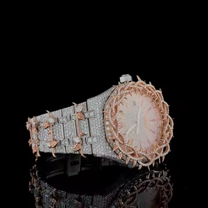 Reloj de Lujo de Edición Limitada con Diamantes de Moissanita VVS1, Cuarzo y Acero Inoxidable, Diseño Único Totalmente Personalizado - Product Image 3