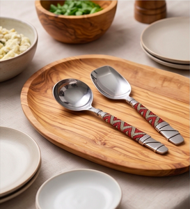 Service de table finition argentée avec poignée décorée de petites perles, idéal pour les dîners élégants, les mariages ou comme vaisselle de table ou cadeau. - Product Image 4