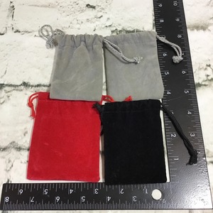 Bolsa de Terciopelo para Guardar Objetos, con Logotipo Personalizado, Servicio OEM, Bolsa de Almacenamiento de Lujo con Cordón, Marca Privada, Proveedor Mayorista de Exportación a Todo el Mundo - Product Image 1