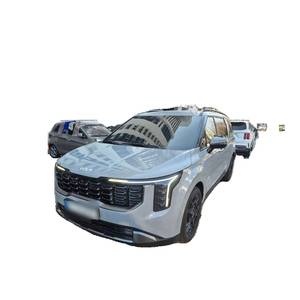 Kia Carnival HEV 9 places 2024 avec sièges en cuir Gravity, boîte de vitesses automatique, caméra de recul - 4 800 km, conduite à gauche - Product Image 1