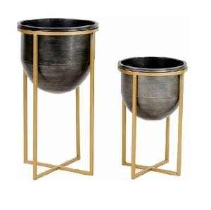Macetas Redondas de Metal de Lujo con Soportes Dorados para Uso en Interiores y Exteriores, Juego de Decoración para el Hogar y Jardín, Decoración para Exteriores - Product Image 1