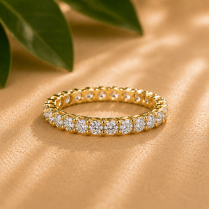 Bague d'éternité tendance à griffes partagées avec diamants ronds de laboratoire, en or jaune 14K 18K, pour mariage et anniversaire, bijoux personnalisés - Product Image 1