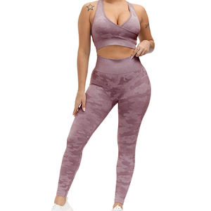 Fabricante de Ropa Deportiva para Mujer, Conjunto de Yoga sin Costuras de 2 Piezas, Pedido al por Mayor - Product Image 1