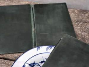 ที่ใส่เมนูหนังพับได้ ทนทาน หรูหรา ทำด้วยมือ สำหรับร้านอาหาร คาเฟ่ บาร์ โรงแรม รุ่น LMC-0188 - Product Image 5