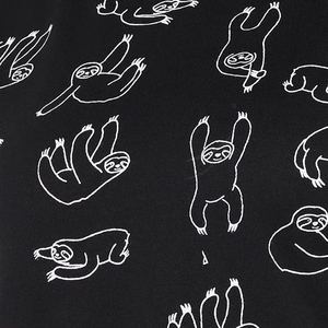 เสื้อยืดคอกลมแขนสั้นสีดำสำหรับผู้หญิง ทรงปกติ ผ้าฝ้าย 100% พิมพ์ลายการ์ตูนสลอธ สวมใส่สบายทุกฤดู ผ้าเจอร์ซีย์ถัก - Product Image 6