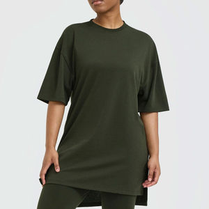 Camisetas de gimnasio extragrandes con cuello en V para mujer 2026, tops de entrenamiento de talla grande, camisetas básicas casuales de manga corta y ajuste holgado para mujer OEM - Product Image 1