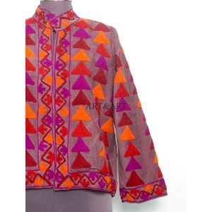 Veste matelassée en cotisse 100 % coton brodée pour femme – Écologique, respirante, séchage rapide, automne/hiver, style rétro – Vente en gros - Product Image 3