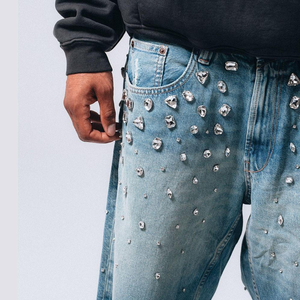 Jorts de Mezclilla al Por Mayor B2B con Pedrería de Alta Densidad, Estilo Urbano Moderno, Venta Directa de Fábrica - Product Image 5