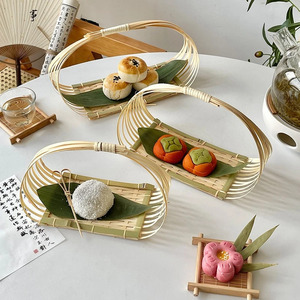 Panier à nourriture esthétique en bambou tressé avec poignée, plateau à dessert, accessoires photo - Macy - Product Image 6