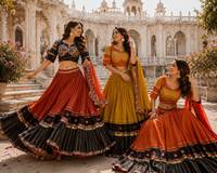 Gaun Lehenga Choli Sutra Merah dengan Dupatta Hitam, Pakaian Tradisional Pernikahan India, Gaun Etnik Wanita Panjang hingga Lantai
