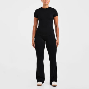 T-shirt en tricot noir à manches courtes pour femme, de qualité supérieure, couleur unie, coupe ajustée, respirant, léger, décontracté, toutes saisons - Product Image 4