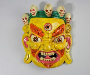 Masque Bhairav en bois fait main à suspendre au mur, masque bouddhiste tibétain traditionnel, décoration ethnique, art mural tribal - Product Image 3