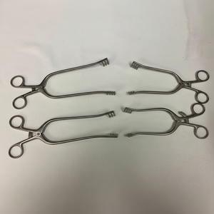 Set of 4 Weitlaner Retractors, Long, Sharp & Blunt Prongs - Product Image 1