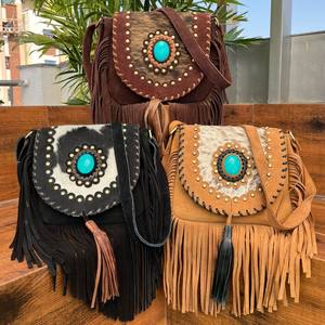 Nuevo estilo occidental pelo en piel de ante con flecos bolso de hombro de cuero bohemio de alta calidad para mujer con piedra turquesa - Product Image 4