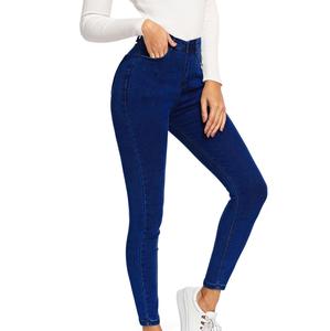 กางเกงยีนส์เดนิมผู้หญิงขายส่ง ผลิตกางเกงยีนส์เดนิมทรงโมเดิร์นสำหรับผู้หญิง รับทำโลโก้ OEM สีฟ้าอ่อน - Product Image 1