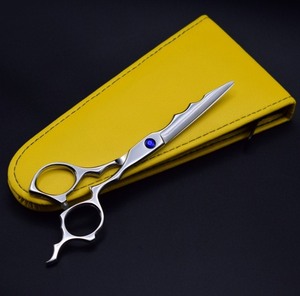 Tijeras de Peluquería Profesionales de Acero Inoxidable Japonés de 7.0 Pulgadas con Logotipo Personalizado al por Mayor para Salón y Barbería - Product Image 6