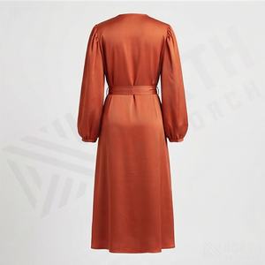 Abaya en Soie Brillante et Douce à Manches à Revers, Robe Musulmane Kimono Soyeux pour Femme, Plusieurs Couleurs, Longue, Modeste, Mode Islamique, Vente en Gros - Product Image 2