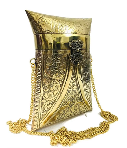 Bolso de mano de latón hecho a mano con superficie texturizada, bolso de mano de latón para compromiso, precio más bajo por HF Crafts - Product Image 2