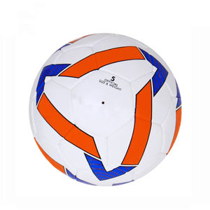 Ballon de football en PU pakistanais à toucher doux, prix de gros, avec logo personnalisé, design sportif extérieur - Product Image 3