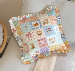 Housse de coussin carrée patchwork mignonne avec bord festonné, design imprimé en coton fait main pour la décoration intérieure, 3-6 ans - Product Image 2