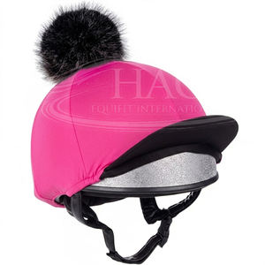 Couvre-chapeau d'équitation d'hiver de luxe en fausse fourrure avec pompon extensible pour casque de concours en soie - Product Image 1
