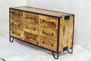 Buffet industriel en bois à 9 tiroirs avec structure et poignées métalliques, finition rustique artisanale, meuble de maison pour salon - Product Image 4
