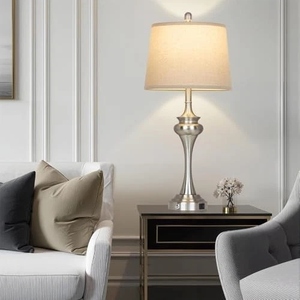 Ensemble de 2 lampes de table au design moderne en nickel brossé, base en métal de luxe, ports de charge USB, abat-jour en tissu lin, élégant pour table de chevet. - Product Image 2