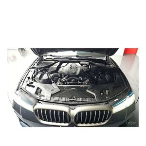 BMW Serie 5 M550i XDrive, Modelo de Junio de 2021, con 72,842 km, Volante a la Izquierda, Caja de Cambios Automática - Product Image 6