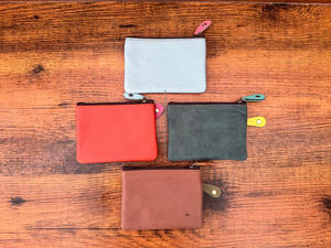 Cartera pequeña de cuero reciclado hecha a mano, monedero occidental de cuero colorido con cremallera para mujer, Cartera de cuero personalizada - Product Image 5