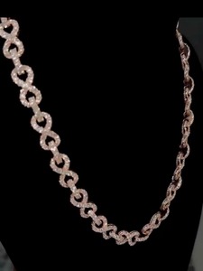 Collar de cadena cubana al por mayor con piedras pavé y acabado pulido disponible a un precio razonable - Product Image 6