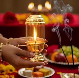 Brass akhand diya <b>Lamp</b> Aromatic Oil Burner Aromatherapy Diffuser All Season Use - Product Image 5