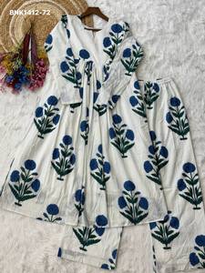 Ensemble Kurti-Pant en coton de qualité supérieure avec motif imprimé, manches longues, col rond, prêt-à-porter, fabriqué en Inde. - Product Image 4