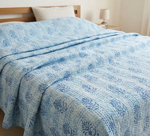 Traditional Cotton Quilt With Floral Print Handmade All Season Reversible <b>Bedding</b> 60x90 Inches - Product Image 3