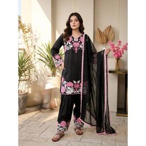 Lancement d'un nouveau look de soirée de créateur : haut en satin de verre pur, palazzo Farshi et ensemble dupatta. - Product Image 1
