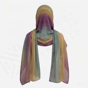 Hiyab elegante y colorido con degradado de verano, chal con borlas, pañuelo ligero para mujer, suave, transpirable, de primera calidad y con estilo. - Product Image 2