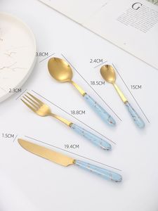 Vajilla y cubertería clásica inspirada en Windsor, diseñada para hostelería distinguida. - Product Image 3